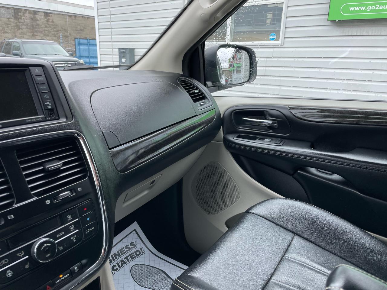 2018 Dodge Grand Caravan Crew Plus - Photo #14