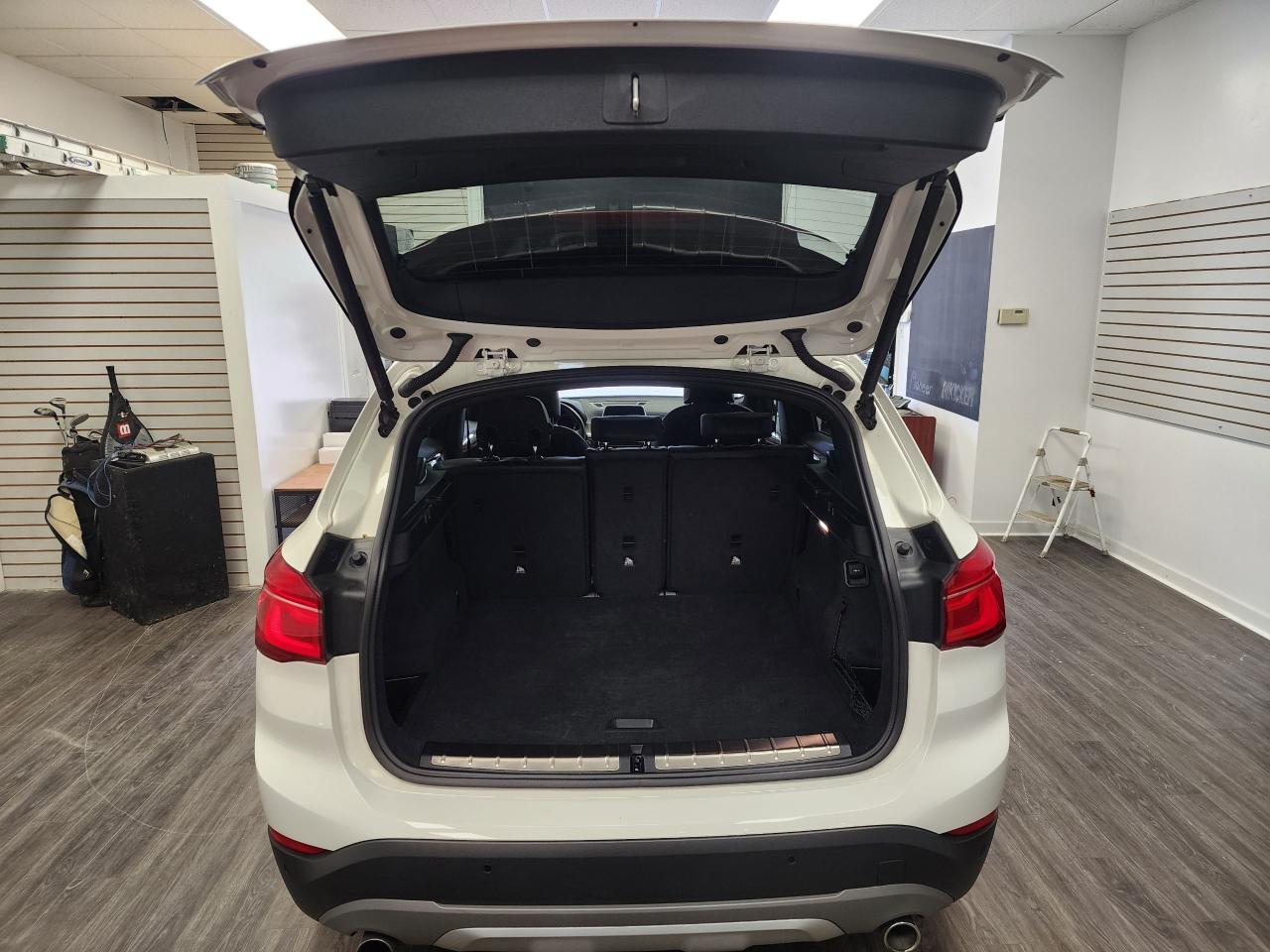2019 BMW X1 xDrive28i  CLEAN CARFAX / NO ACCIDENTS - Photo #9