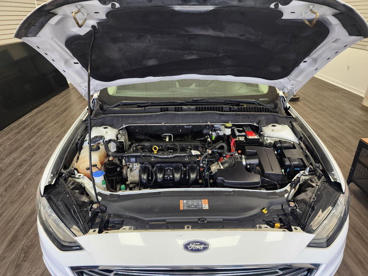 2017 Ford Fusion SE. CLEAN CARFAX / NO ACCIDENTS - Photo #20