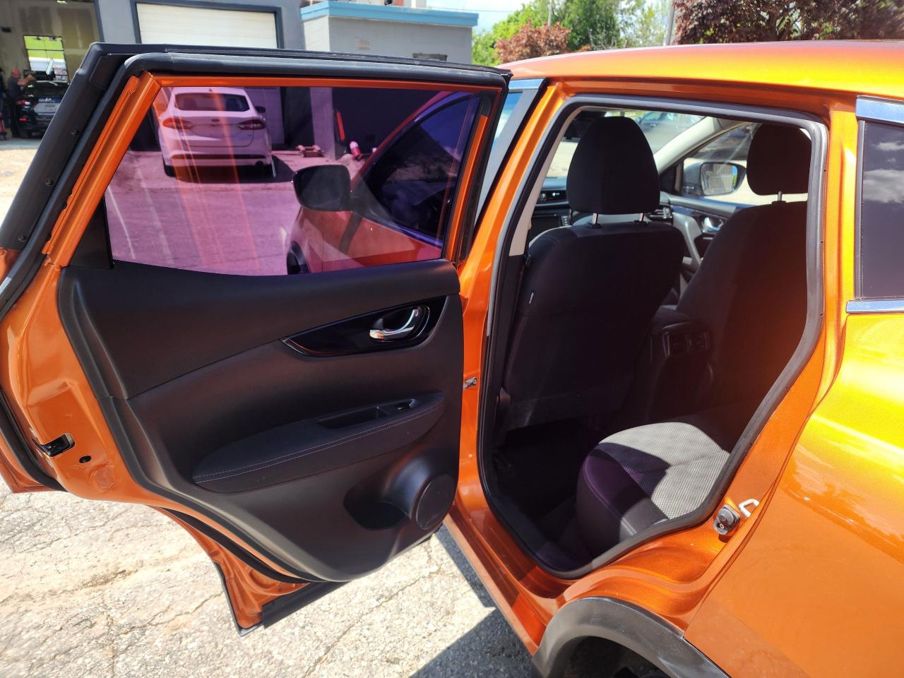2019 Nissan Qashqai S - Photo #13