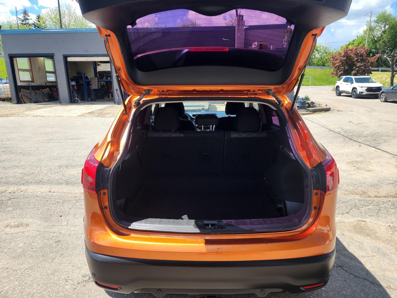 2019 Nissan Qashqai S - Photo #12