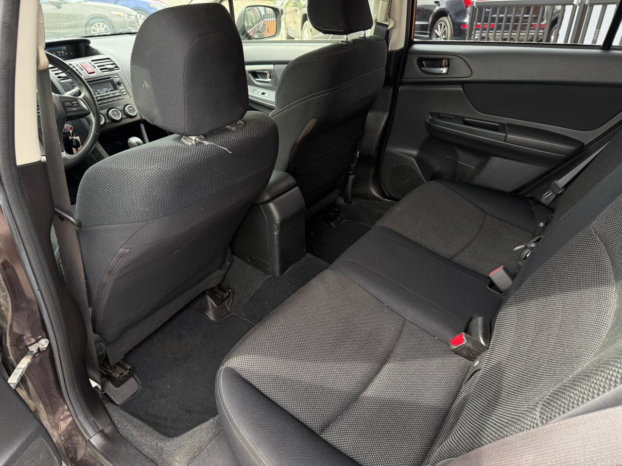 2013 Subaru XV Crosstrek 2.0i w/Touring Pkg | Sunroof | Heated Seats | Bluetooth - Photo #10
