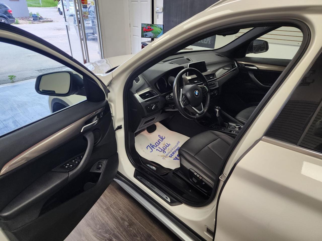 2019 BMW X1 xDrive28i  CLEAN CARFAX / NO ACCIDENTS