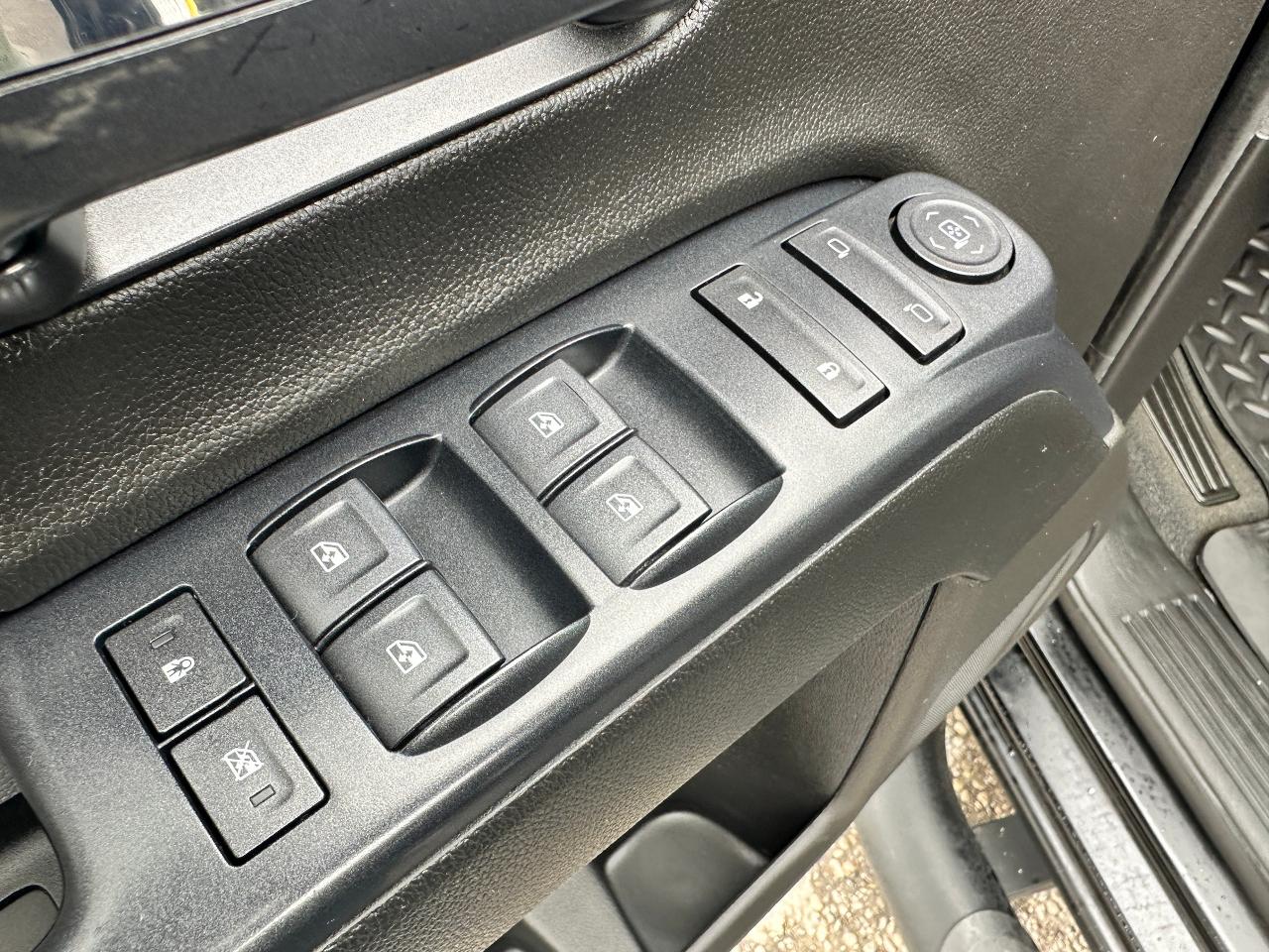 1748539787