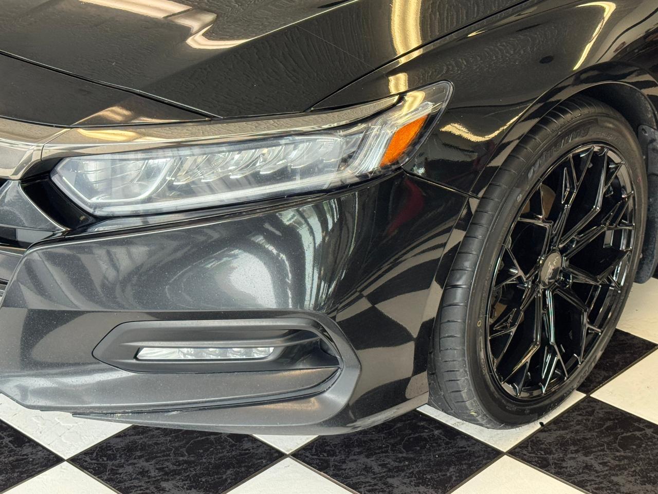 2018 Honda Accord Sport Manual+New Tires+Alloys+Adaptive Cruise+A/C Photo103