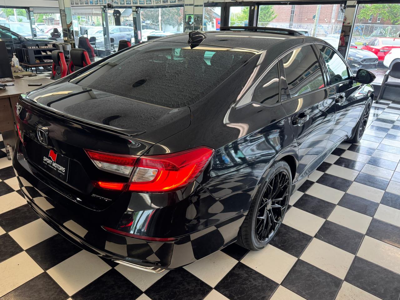 2018 Honda Accord Sport Manual+New Tires+Alloys+Adaptive Cruise+A/C Photo8