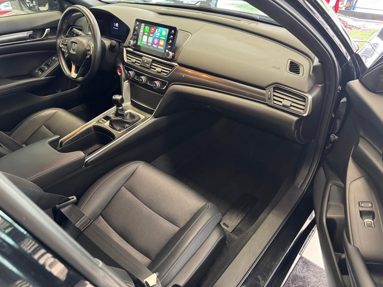 2018 Honda Accord Sport Manual+New Tires+Alloys+Adaptive Cruise+A/C Photo21
