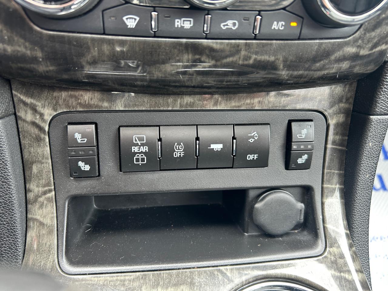 2014 Buick Enclave AWD 4dr Leather - Photo #11