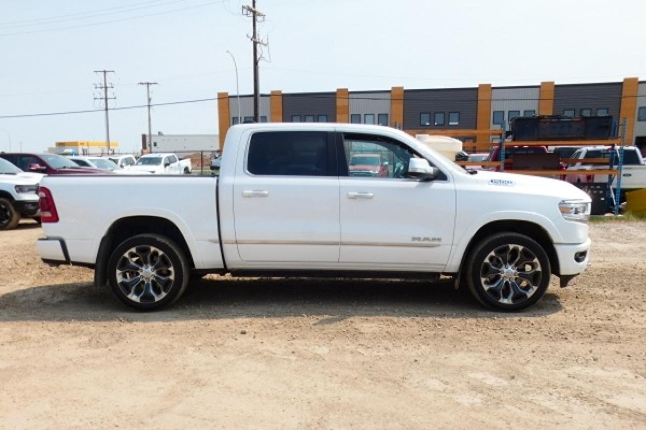 2019 Dodge Ram 1500 Limited 5.7L HEMI w/H&C L, pano S/R, NAV, BUC, PRB - Photo #5