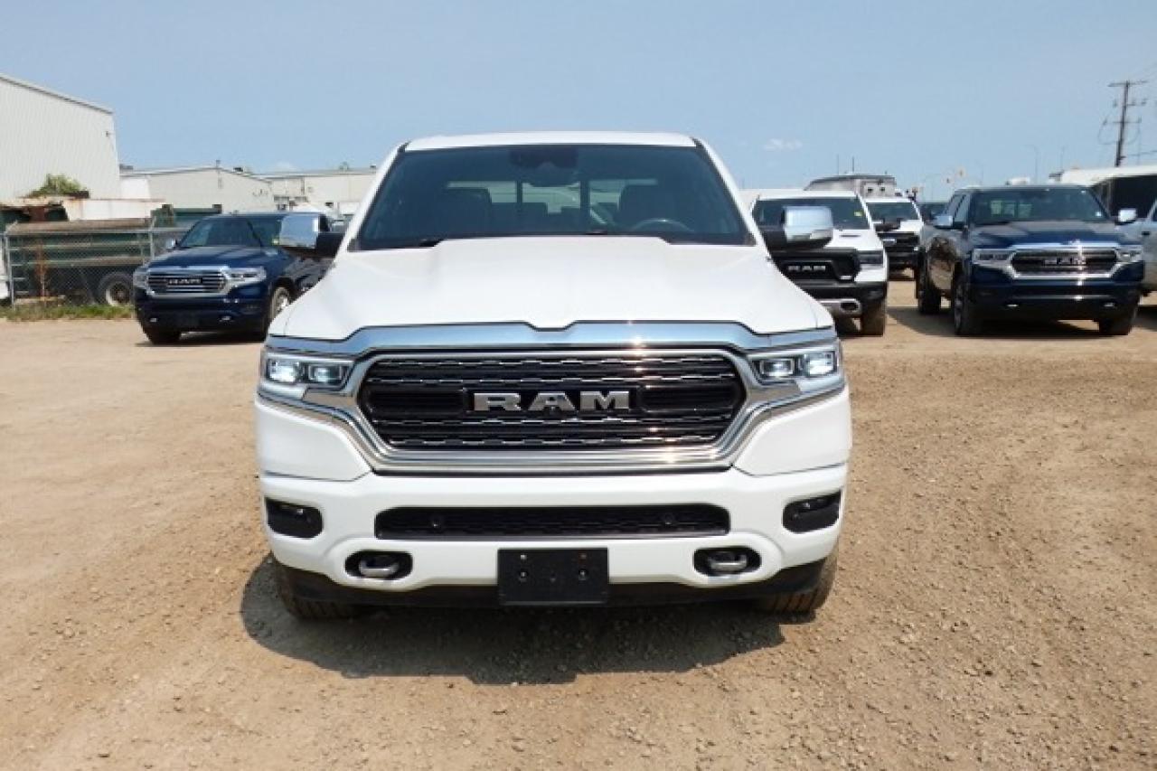 2019 Dodge Ram 1500 Limited 5.7L HEMI w/H&C L, pano S/R, NAV, BUC, PRB - Photo #3