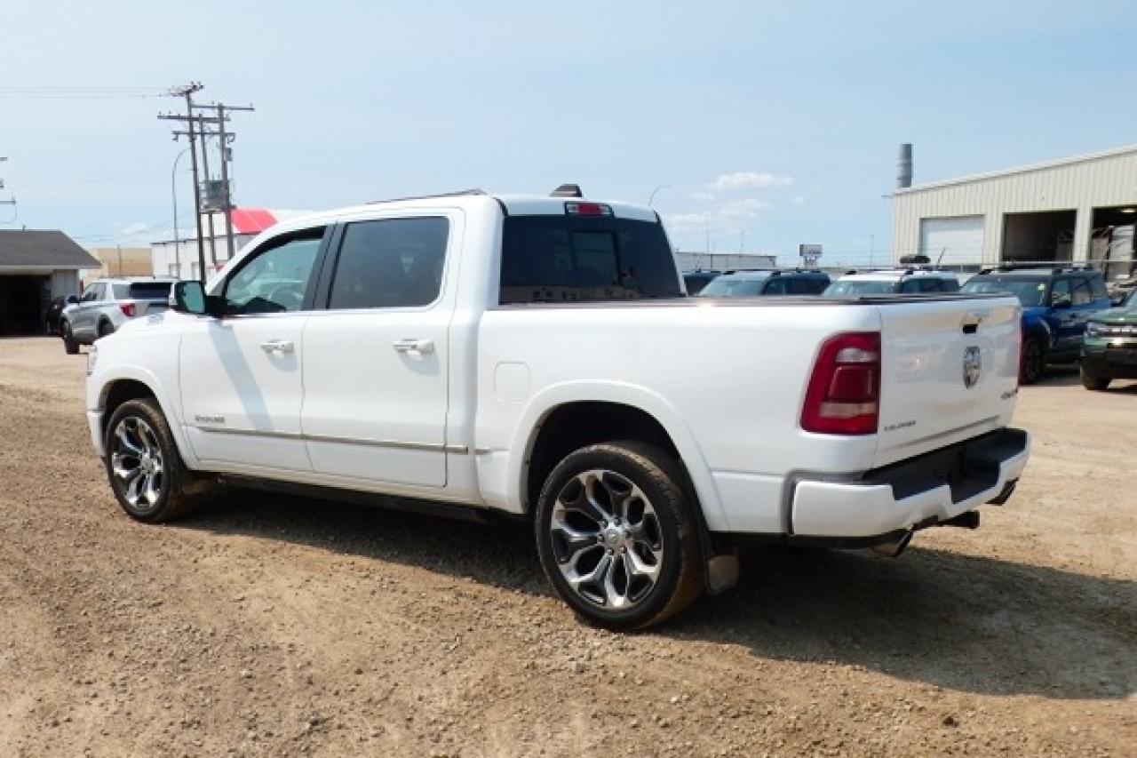 2019 Dodge Ram 1500 Limited 5.7L HEMI w/H&C L, pano S/R, NAV, BUC, PRB - Photo #8