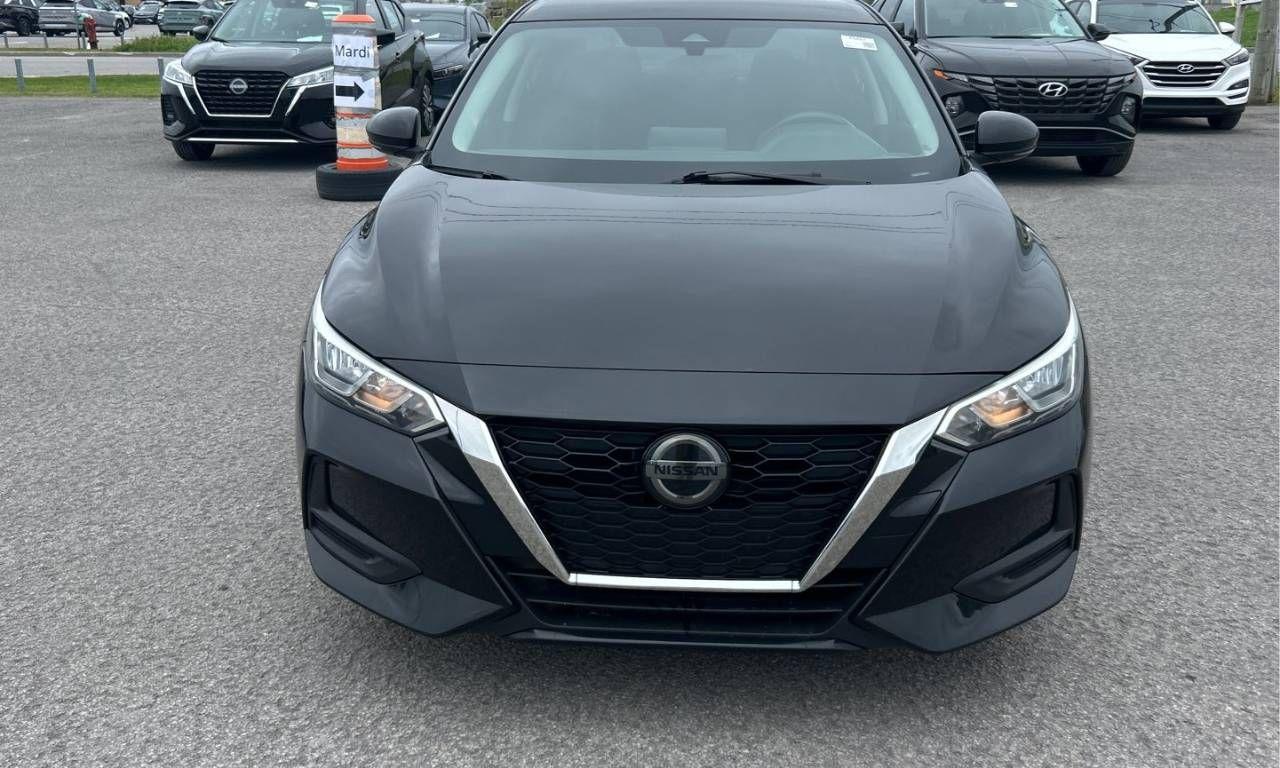 2020 Nissan Sentra SV - Photo #3