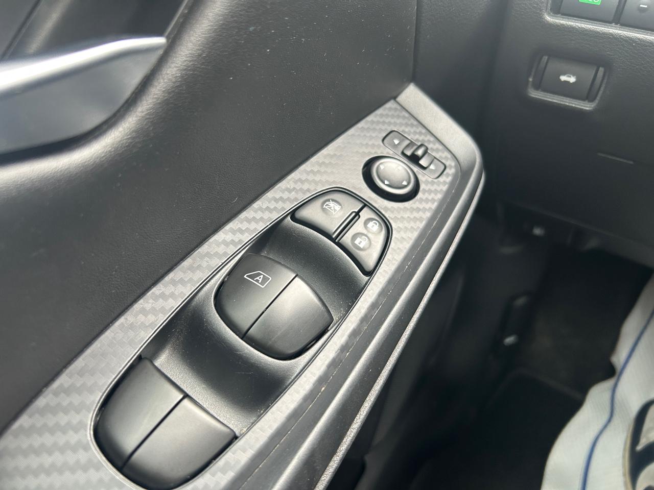 2020 Nissan Sentra SV - Photo #14