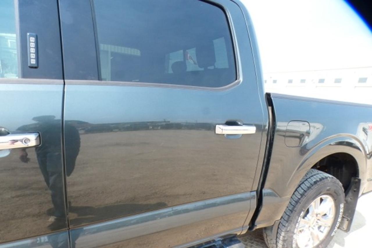 2021 Ford F-150 XLT ecoboost w/Htd cloth, NAV, BUC - Photo #28