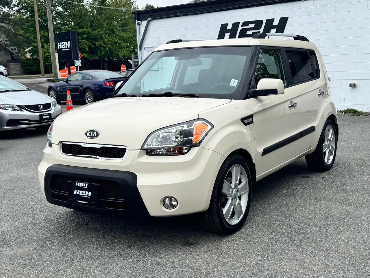 Used 2011 Kia Soul FINANCING AVAILABLE for sale in Surrey, BC