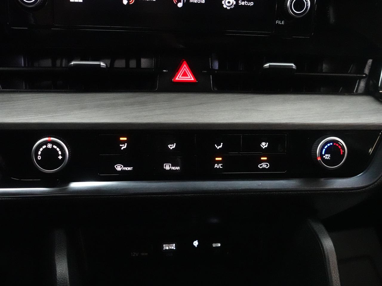 2023 Kia Sportage X-LINE | AWD | Leather | Heated Seats | CarPlay Photo