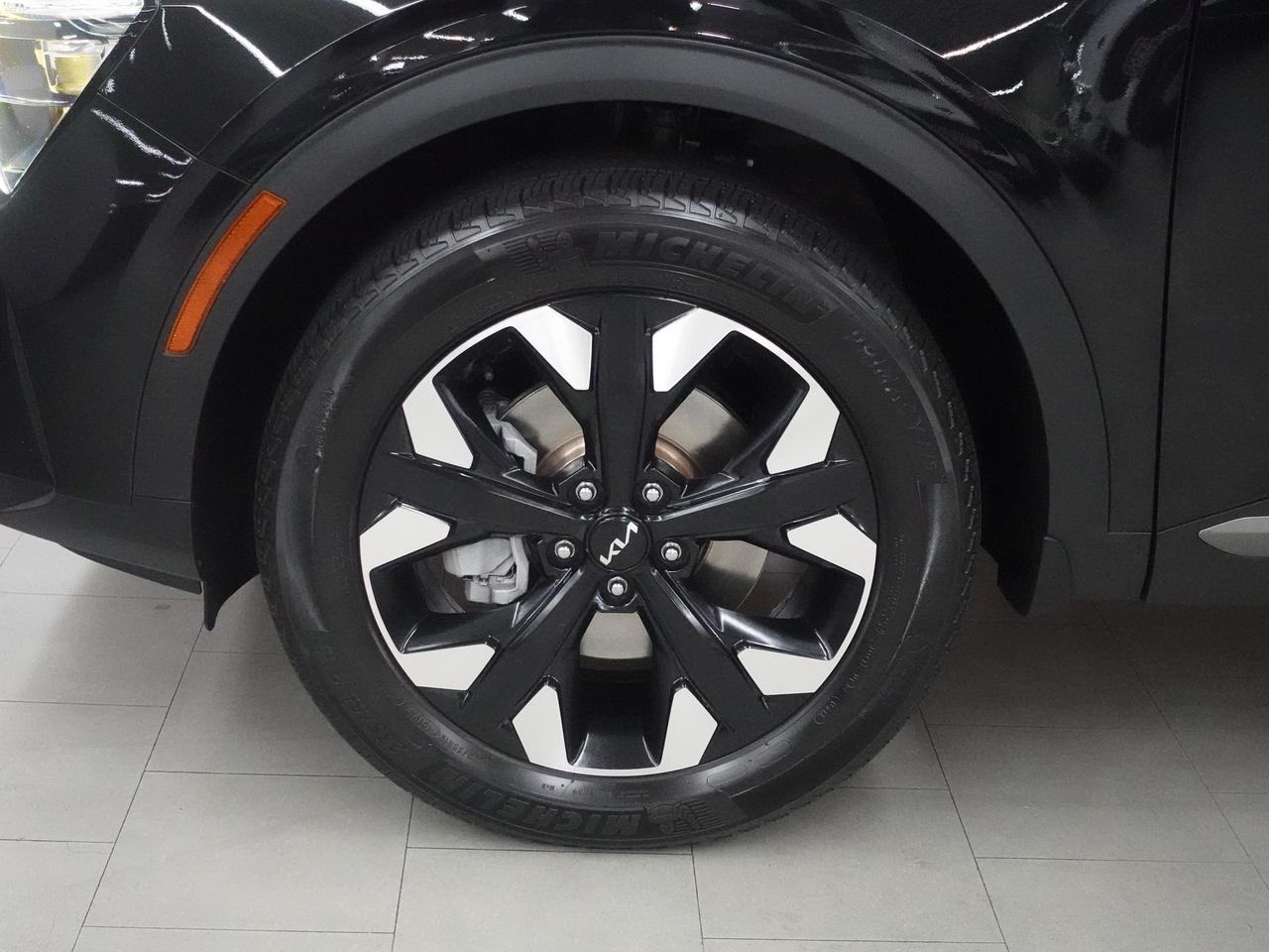 2023 Kia Sportage X-LINE | AWD | Leather | Heated Seats | CarPlay Photo