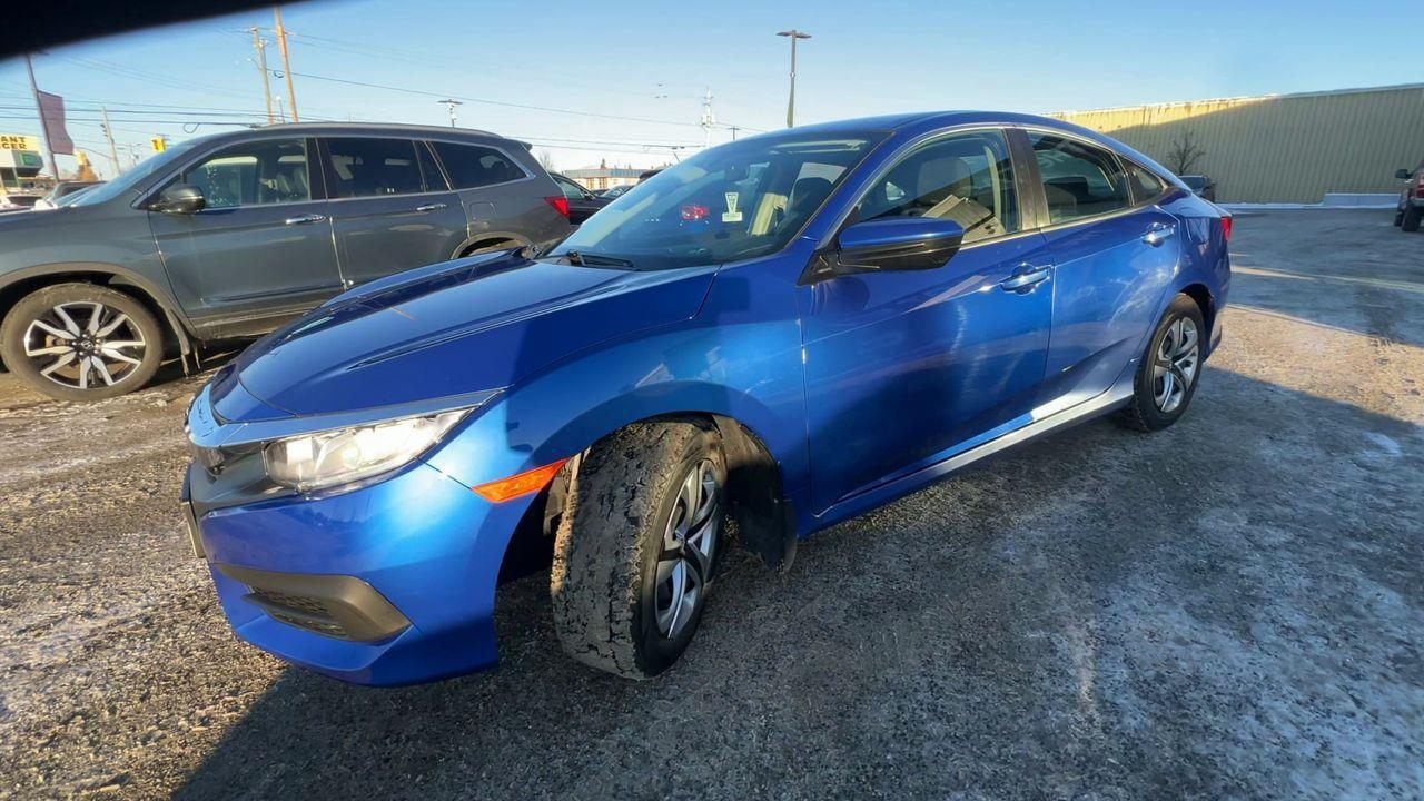 2018 Honda Civic LX APPLE CARPLAY/ANDROID AUTO, BACK UP CAM, HEATED SEATS, CRUISE CONTROL!! Photo3