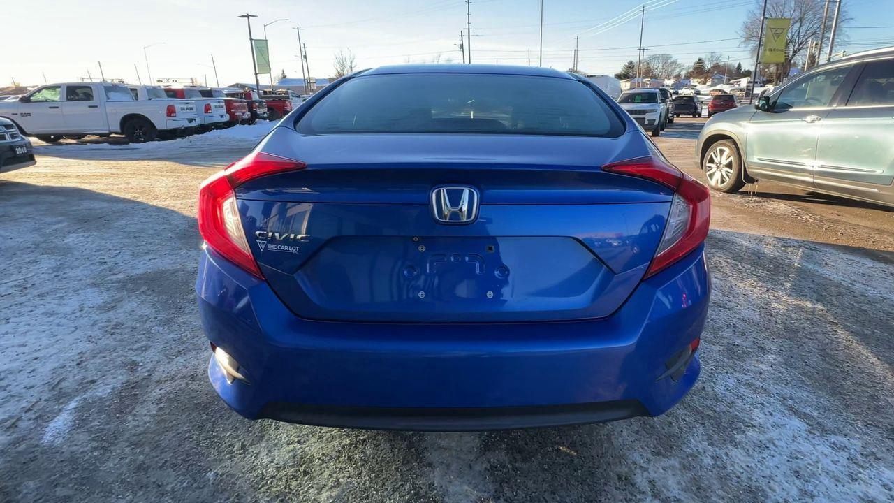 2018 Honda Civic LX APPLE CARPLAY/ANDROID AUTO, BACK UP CAM, HEATED SEATS, CRUISE CONTROL!! Photo