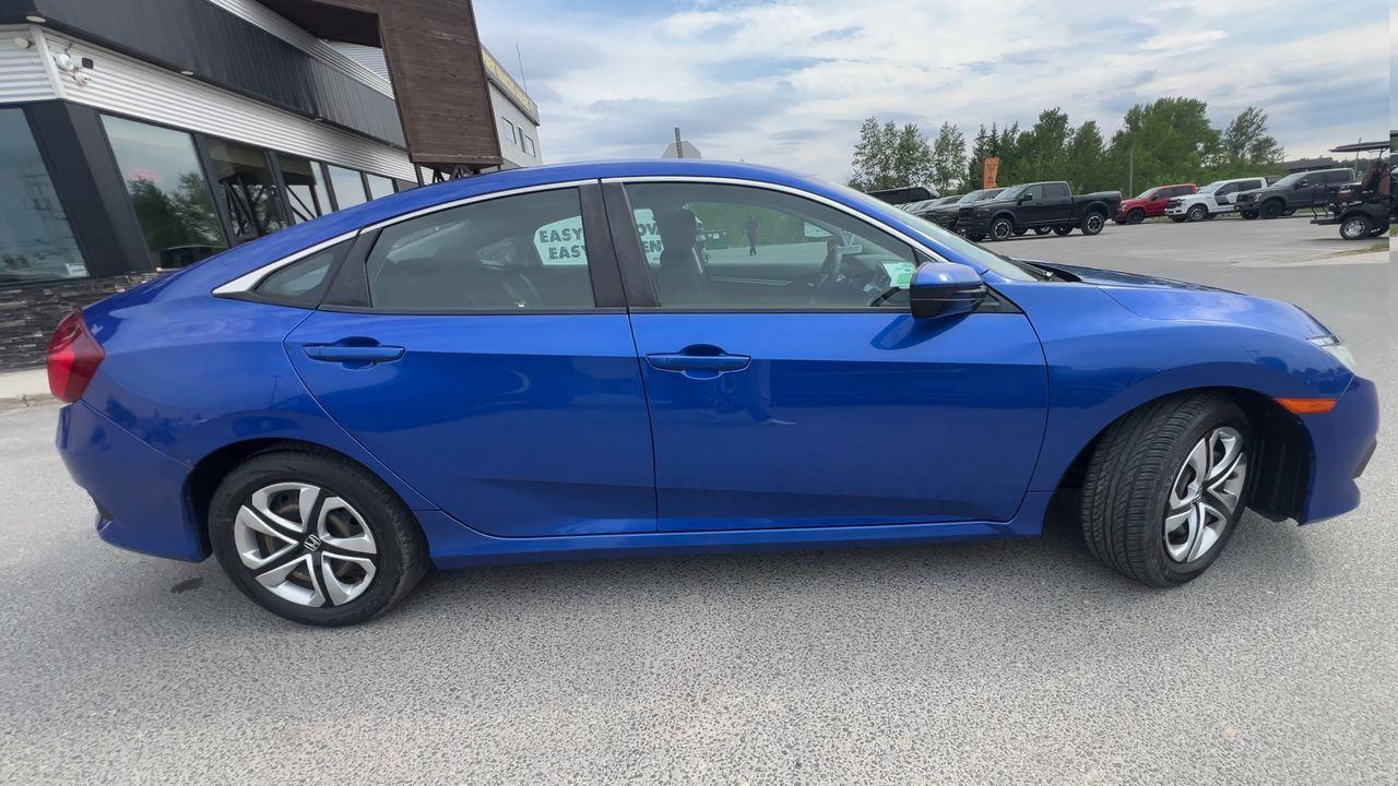 2018 Honda Civic LX APPLE CARPLAY/ANDROID AUTO, BACK UP CAM, HEATED SEATS, CRUISE CONTROL!! Photo