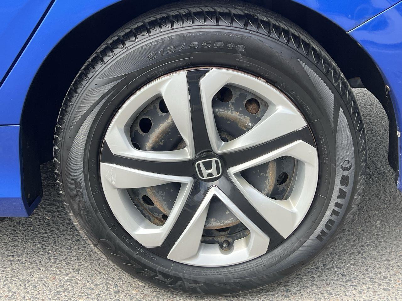 2018 Honda Civic LX APPLE CARPLAY/ANDROID AUTO, BACK UP CAM, HEATED SEATS, CRUISE CONTROL!! Photo