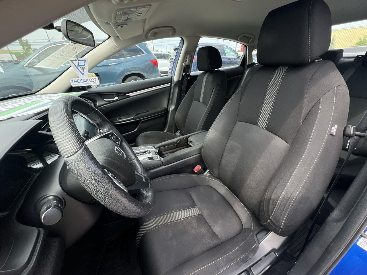 2018 Honda Civic LX APPLE CARPLAY/ANDROID AUTO, BACK UP CAM, HEATED SEATS, CRUISE CONTROL!! Photo