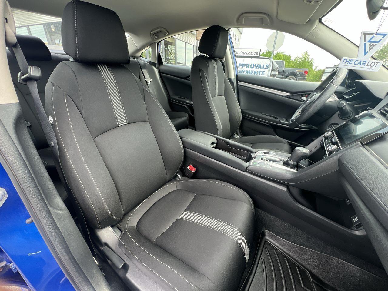 2018 Honda Civic LX APPLE CARPLAY/ANDROID AUTO, BACK UP CAM, HEATED SEATS, CRUISE CONTROL!! Photo