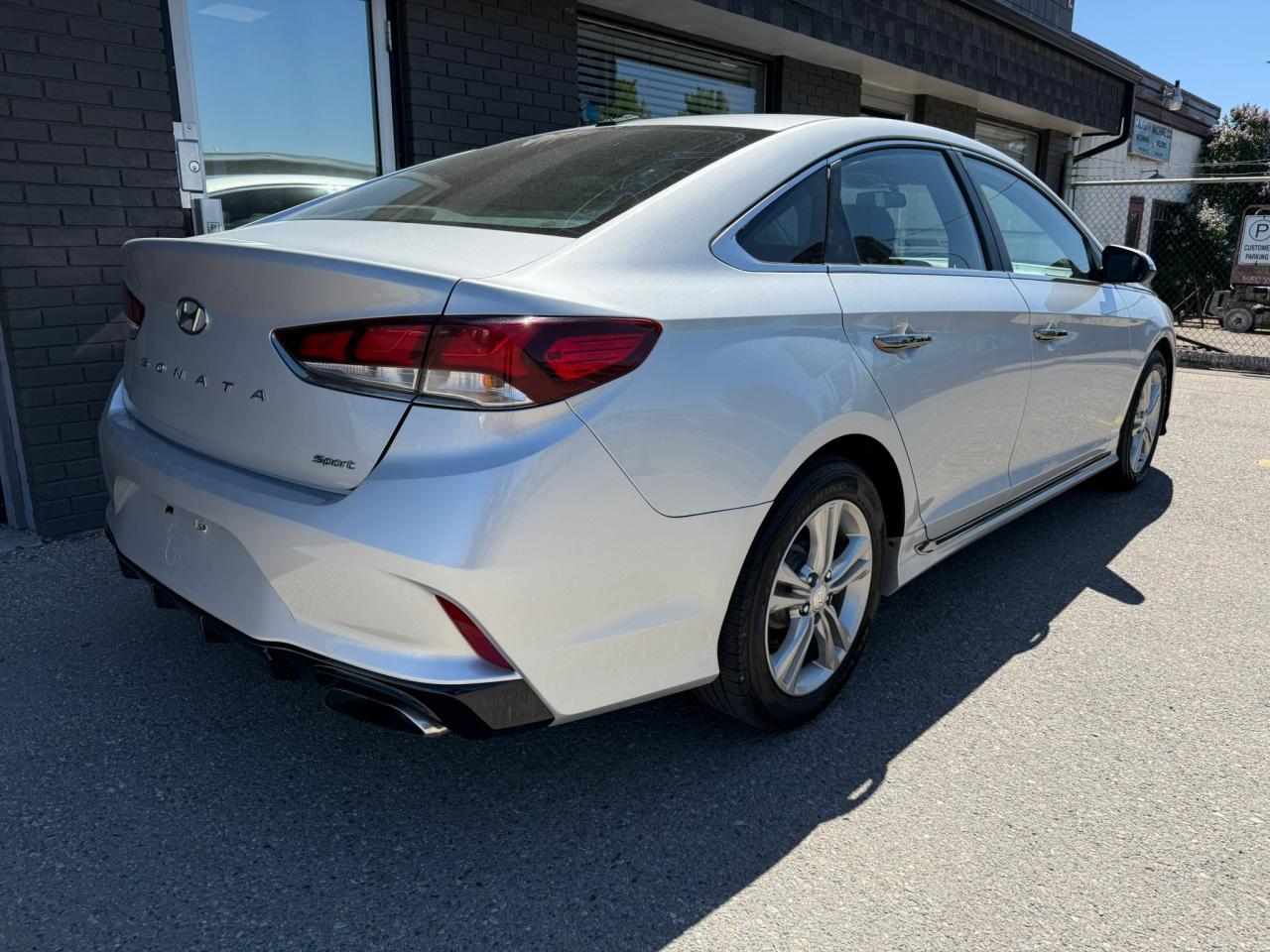 2018 Hyundai Sonata 2.4L Sport - Photo #3