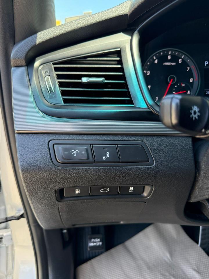 2018 Hyundai Sonata 2.4L Sport - Photo #21