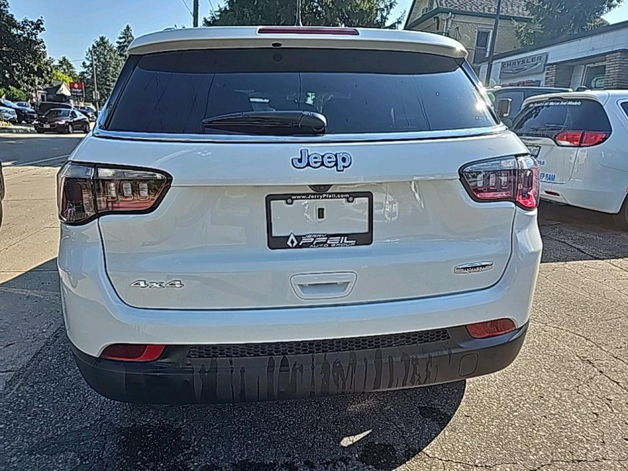 2025 Jeep Compass NORTH Photo2