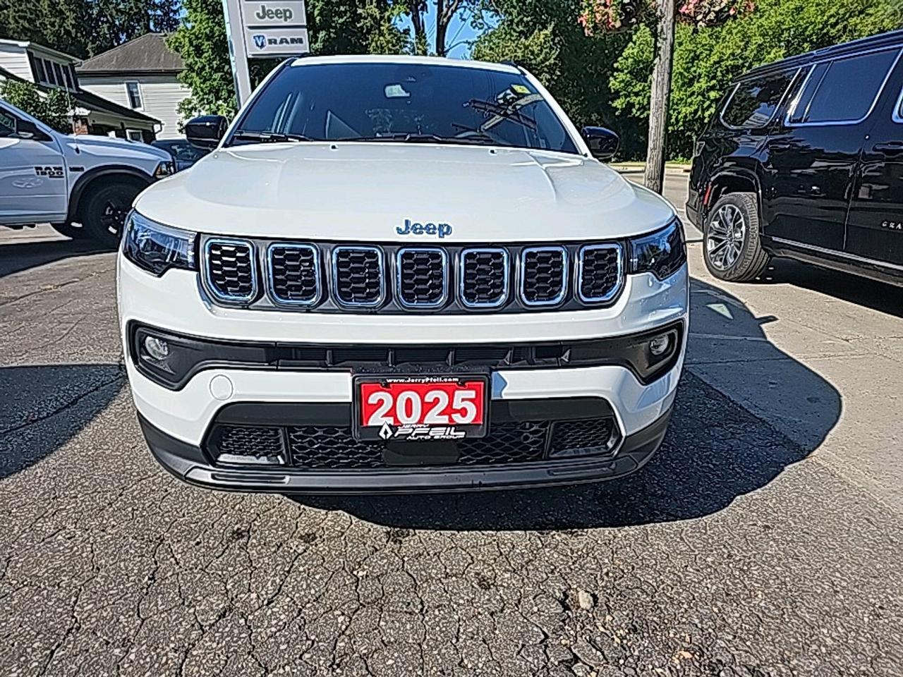 2025 Jeep Compass NORTH Photo