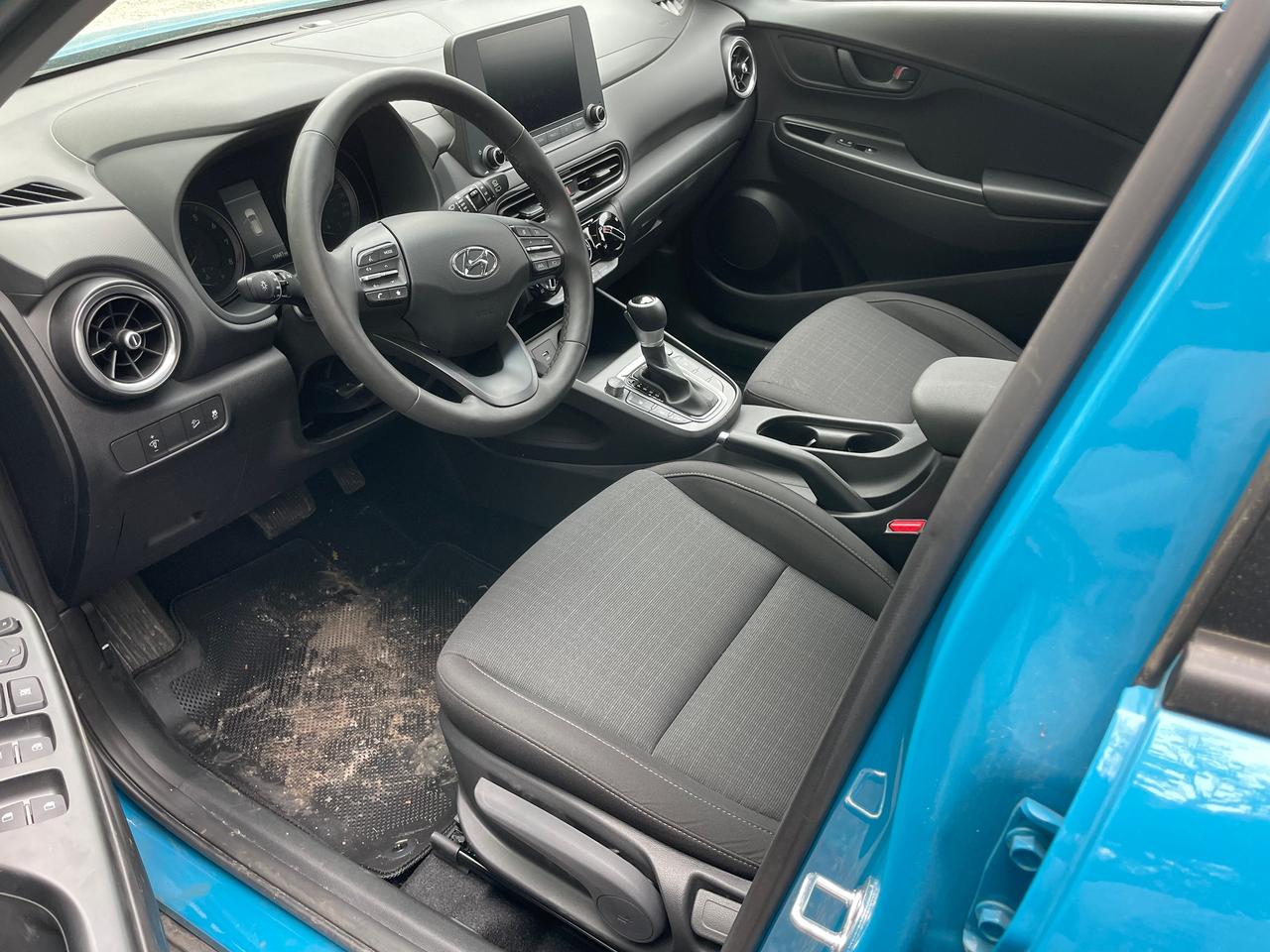 2022 Hyundai KONA Preferred Photo2