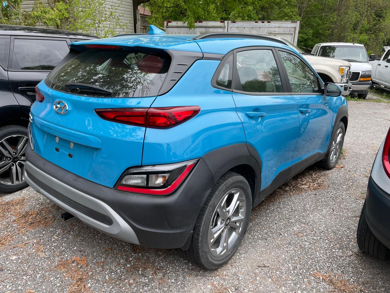 2022 Hyundai KONA Preferred - Photo #2
