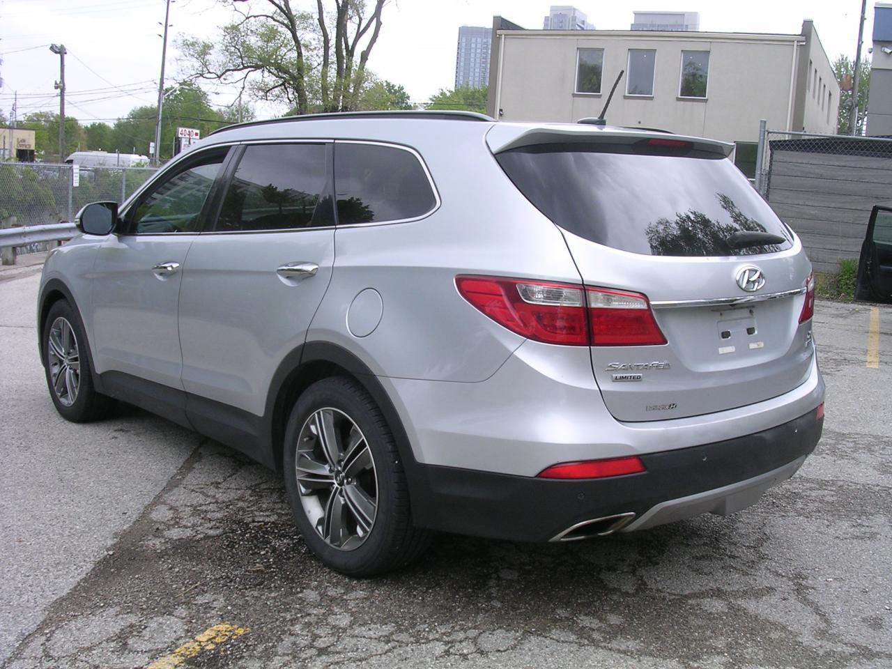 2015 Hyundai Santa Fe XL LIMITED - Photo #3