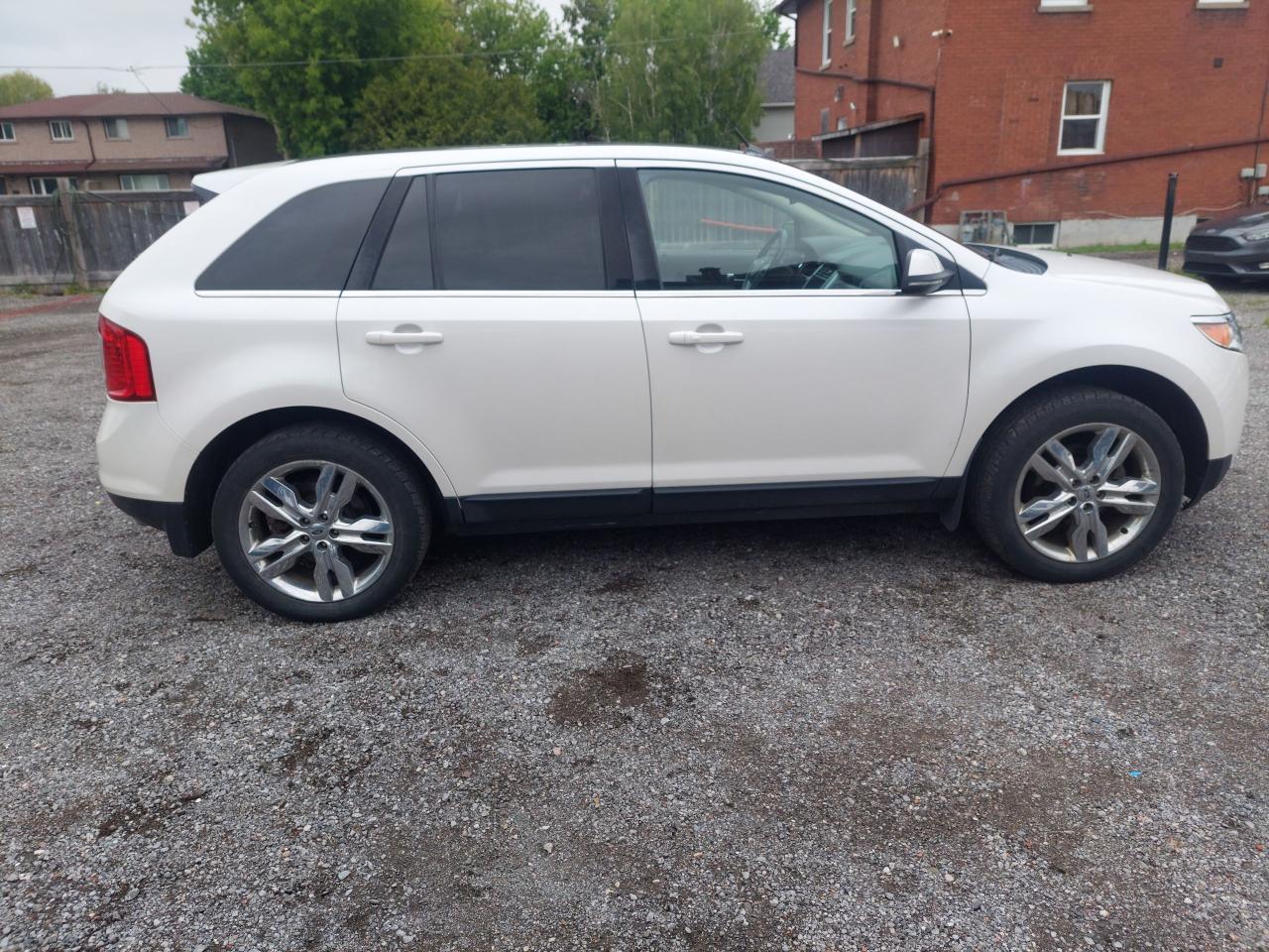 2012 Ford Edge Limited - Photo #2