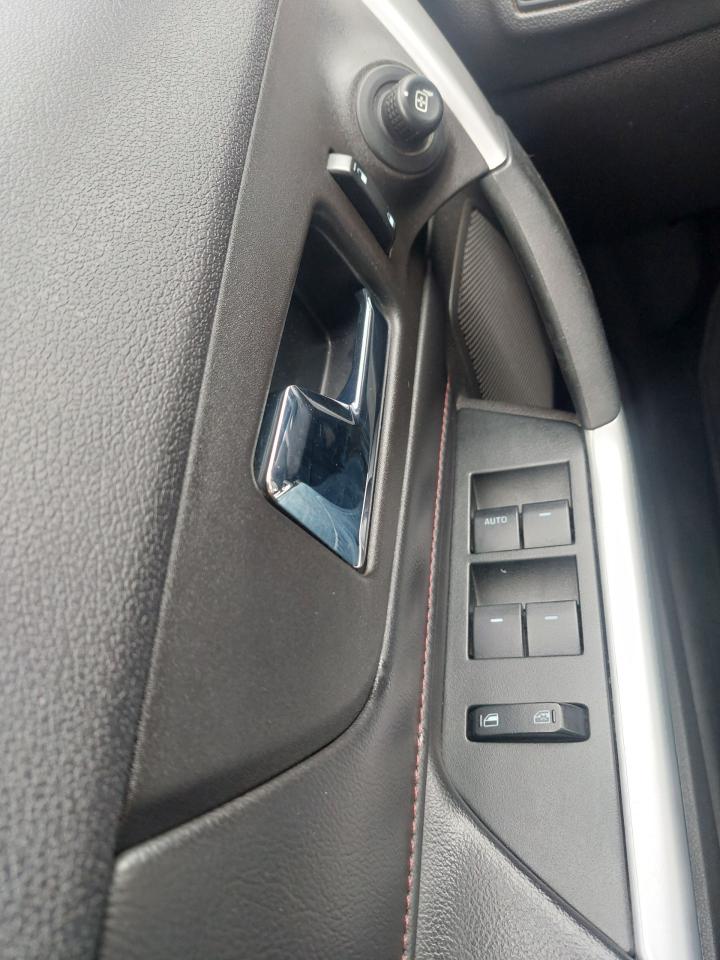 2012 Ford Edge Limited - Photo #9
