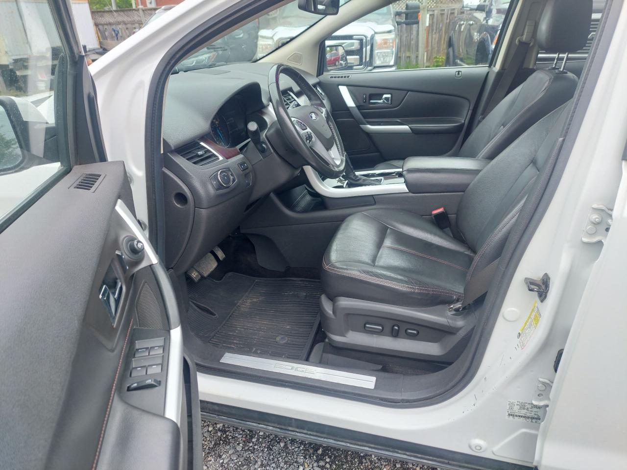 2012 Ford Edge Limited - Photo #11