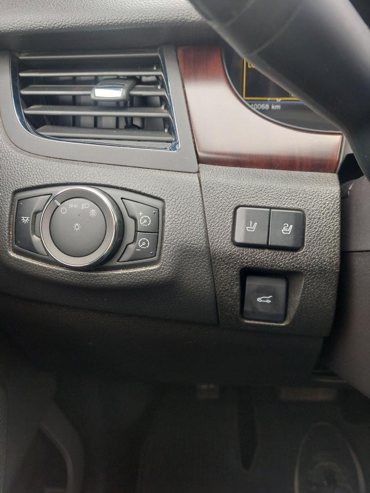 2012 Ford Edge Limited - Photo #7