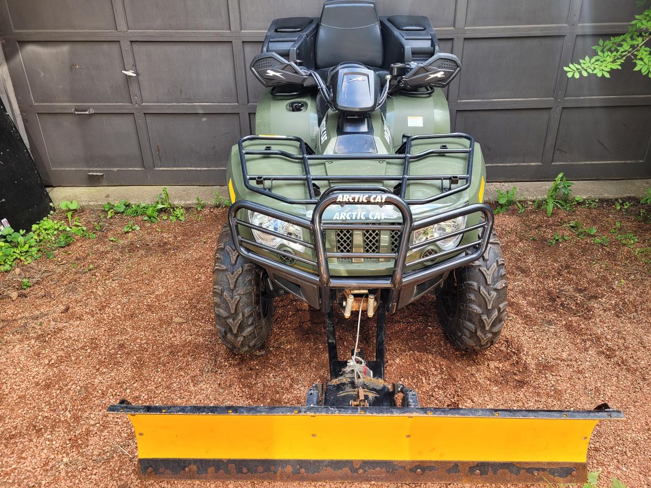 2016 Arctic Cat 500 EFI *1-Owner* Financing Available & Trade-ins Welcome! - Photo #2