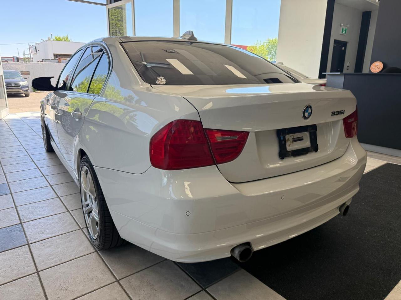 2011 BMW 3 Series 335i xDrive | ALL CREDIT ACCEPTED!! - Photo #5