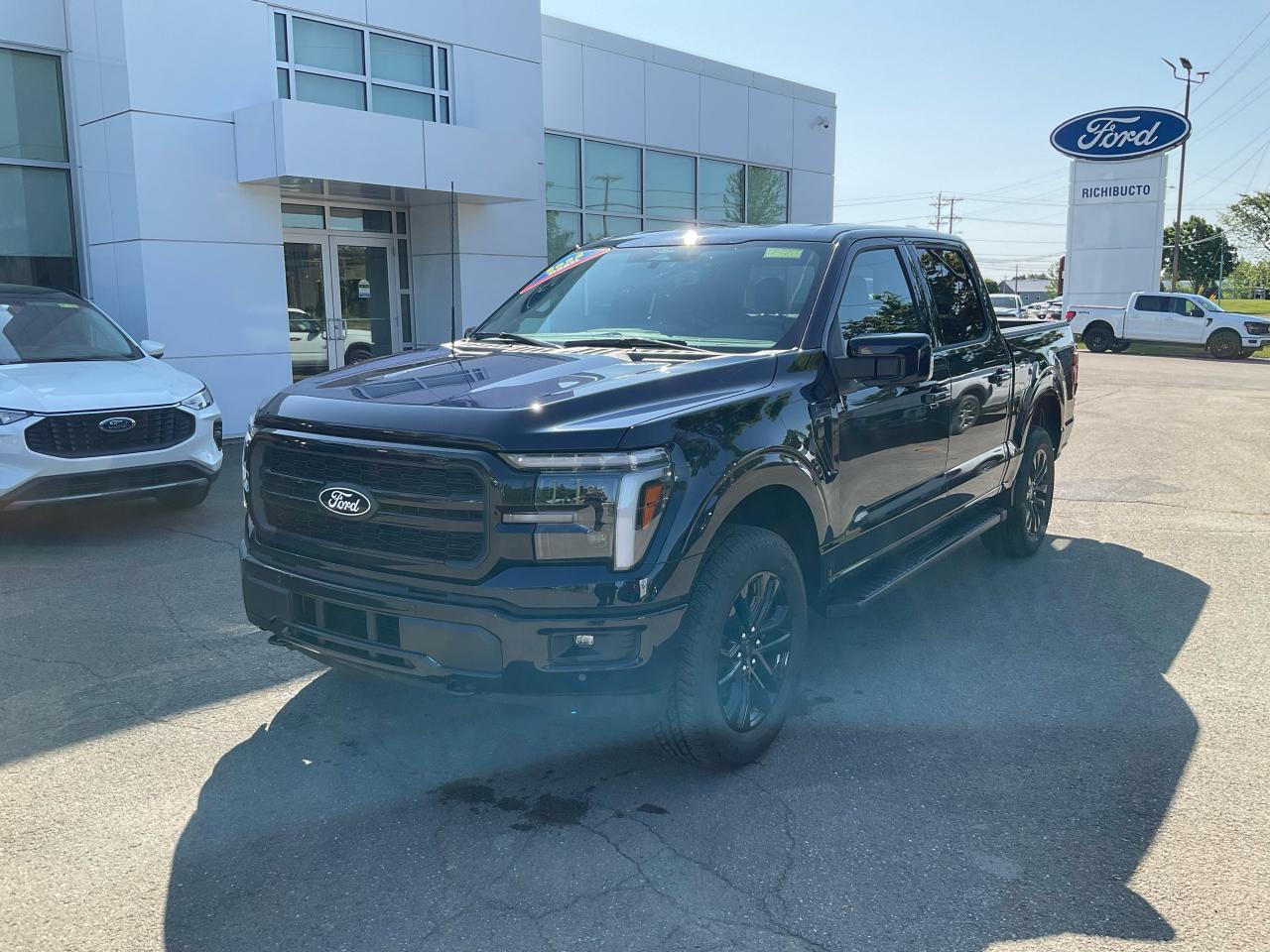 2025 Ford F-150 Lariat Photo0