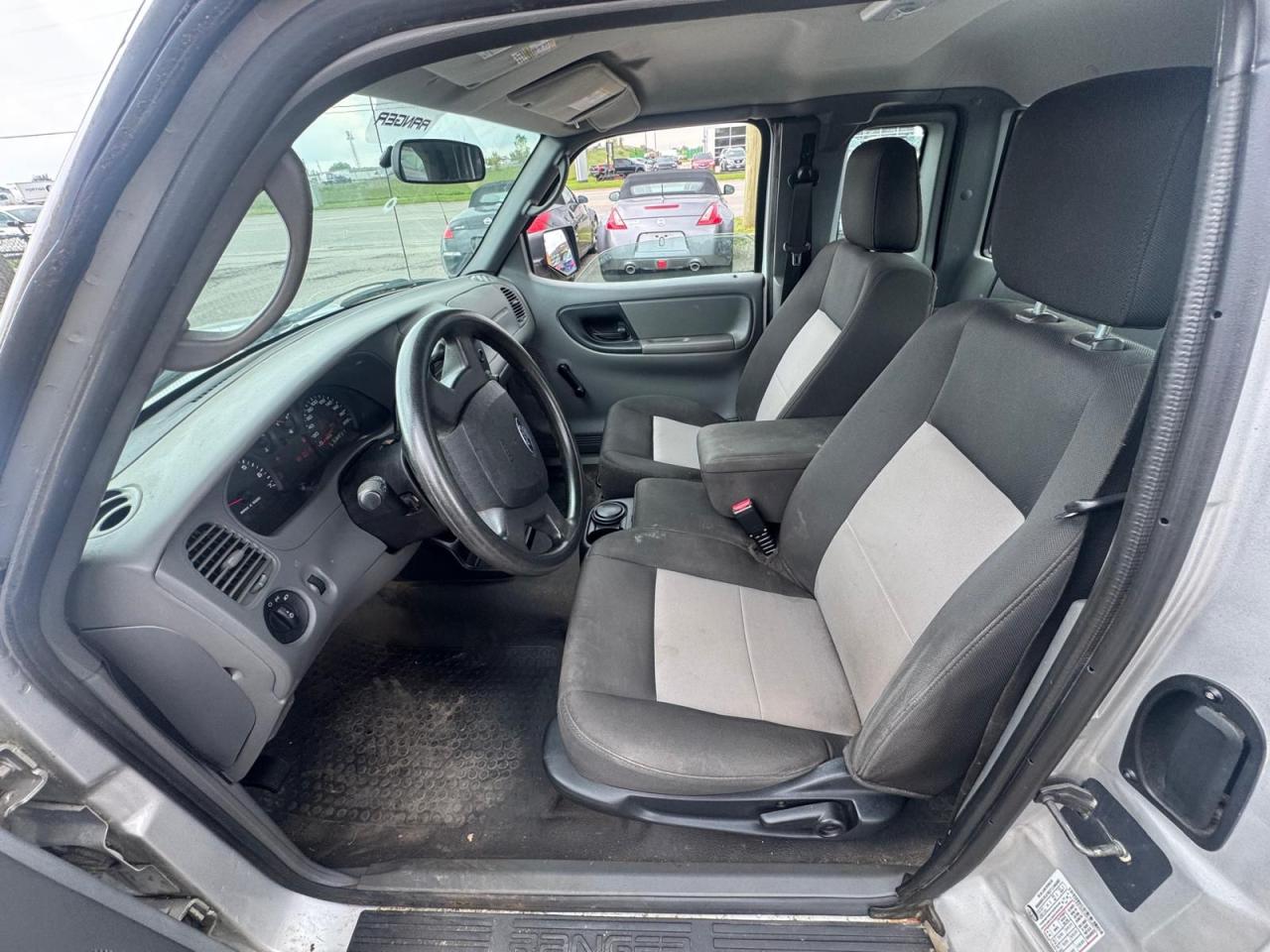 2010 Ford Ranger AS IS, XL, ONLY 140KMS, RUNS GREAT - Photo #9