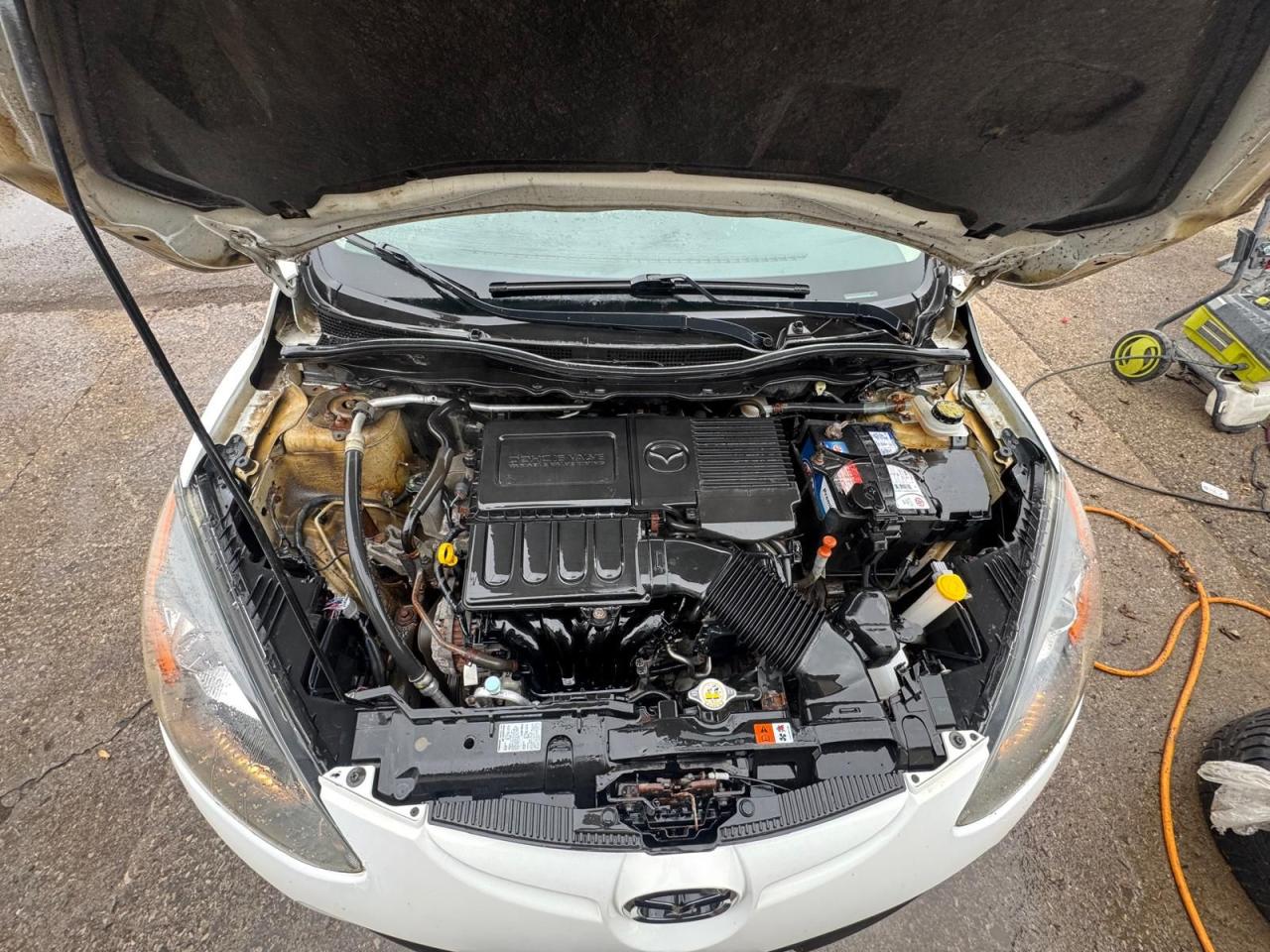 2012 Mazda MAZDA2 AS IS, GX, RUNS AND DRIVES GREAT, NO ACCIDENT - Photo #13