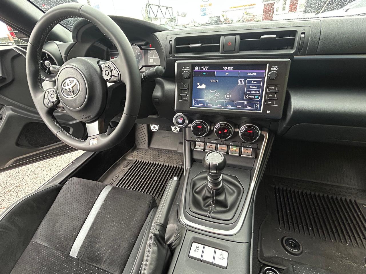 2024 Toyota GR86 Premium 6-Speed Manual - Photo #26