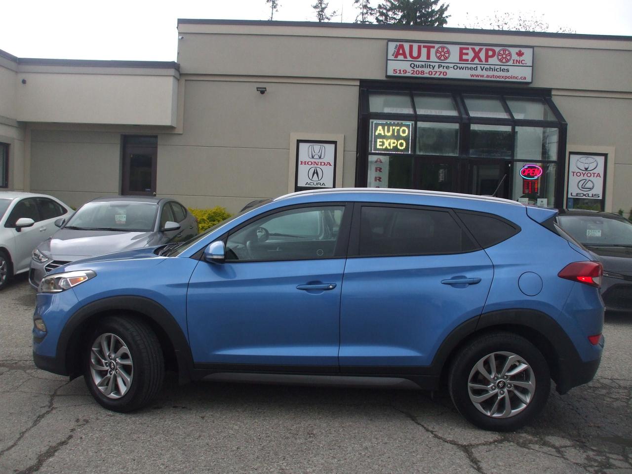 2016 Hyundai Tucson Premium - Photo #2