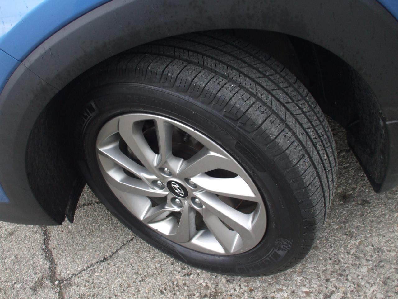 2016 Hyundai Tucson Premium - Photo #24