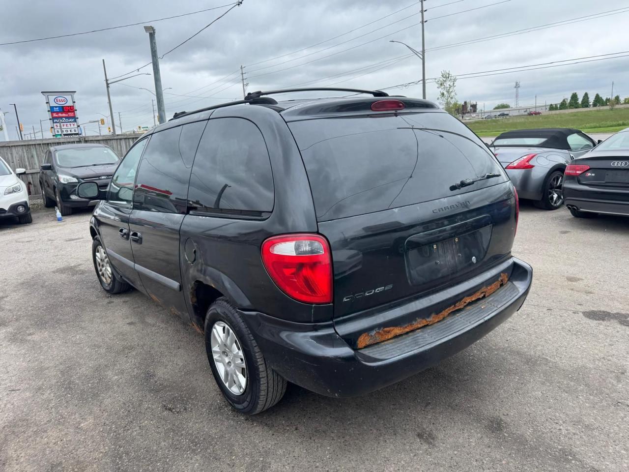 2007 Dodge Caravan AS IS, RUNS AND DRIVES GOOD, RUSTY - Photo #3