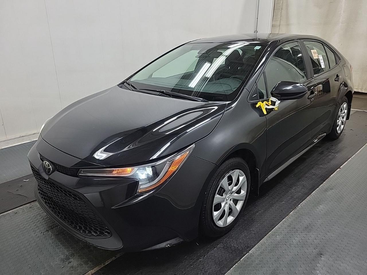 Used 2021 Toyota Corolla LE / Lane Dep / Forward Safety / Carplay Android for sale in Mississauga, ON