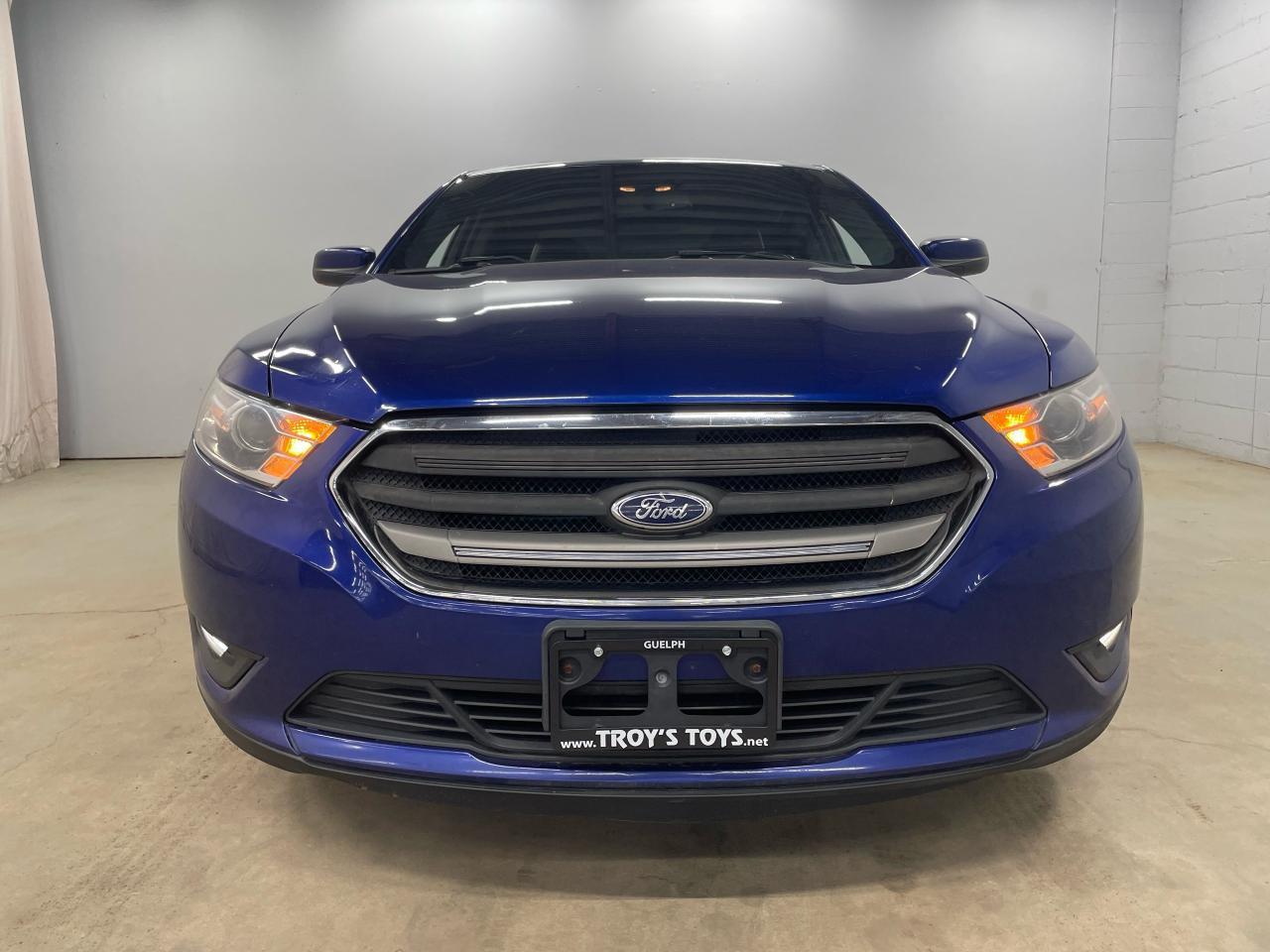 2015 Ford Taurus 4dr Sdn SEL AWD Photo20