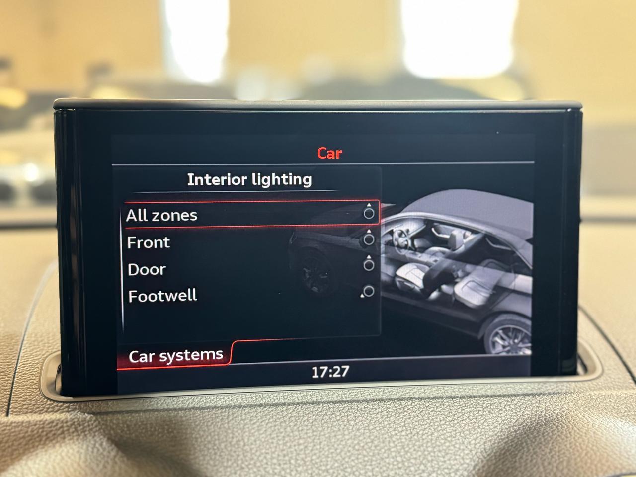 2015 Audi S3 TECHNIK PRESTIGE|NAV|BSM|B&0 SOUND|ADPT CRUISE| - Photo #21